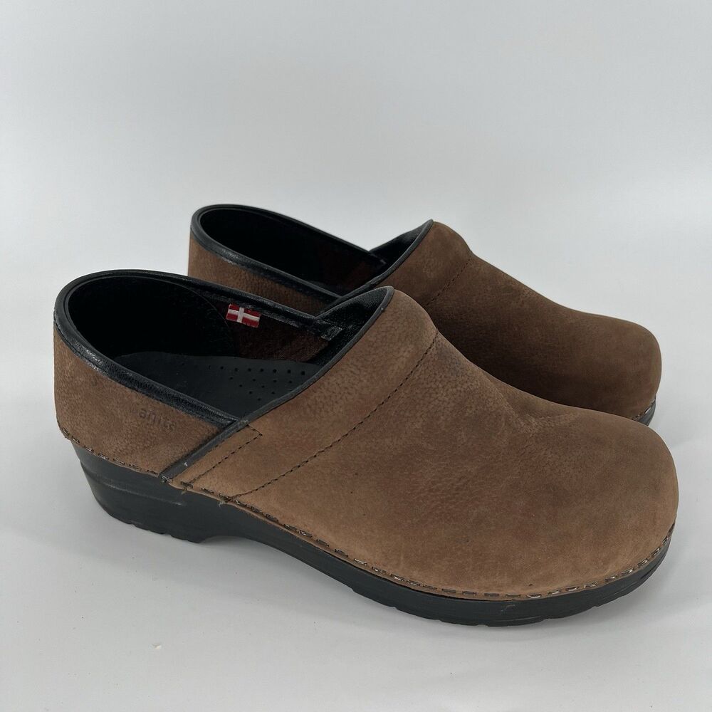 Sanita Signature Danish Professional Clogs Women's Size 39 W Brown Oiled Leather